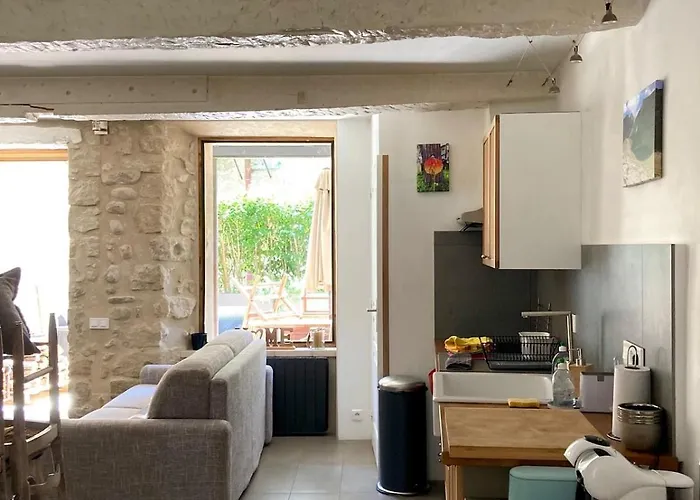 Apartament Agreable T2 Calme Centre-ville D'annot
